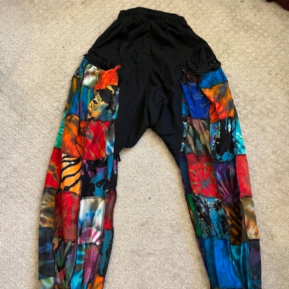 Tie-Dye Hippie Parachute Pants - Picture 2 of 2